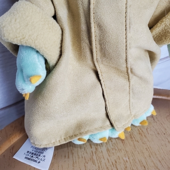 Disney Star Wars The Mandalorian The Child Grogu Baby Yoda Stuffed Animal 10" - Picture 3 of 9